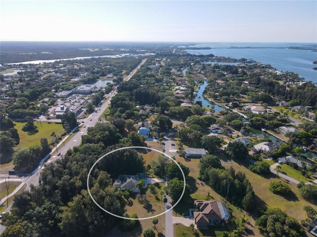 100 SPANIARDS ROAD, PLACIDA, FL — photo 5 of 30