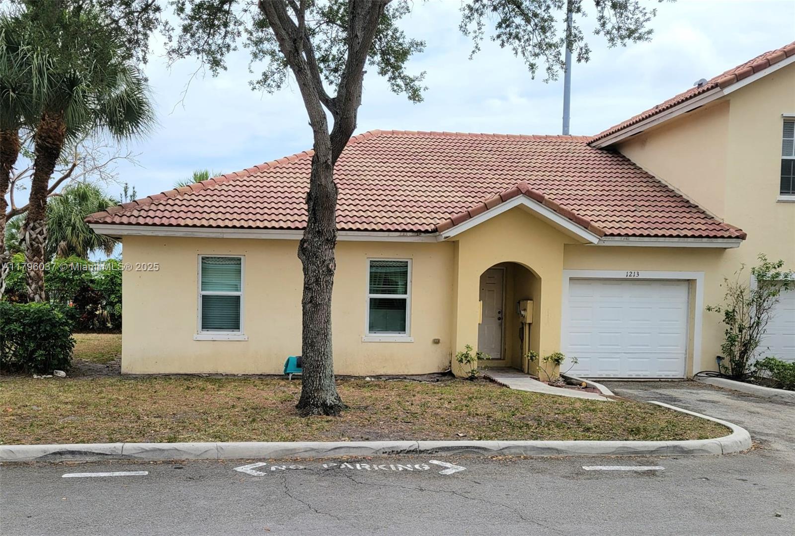1213 NW 27th Ave, Pompano Beach FL 33069