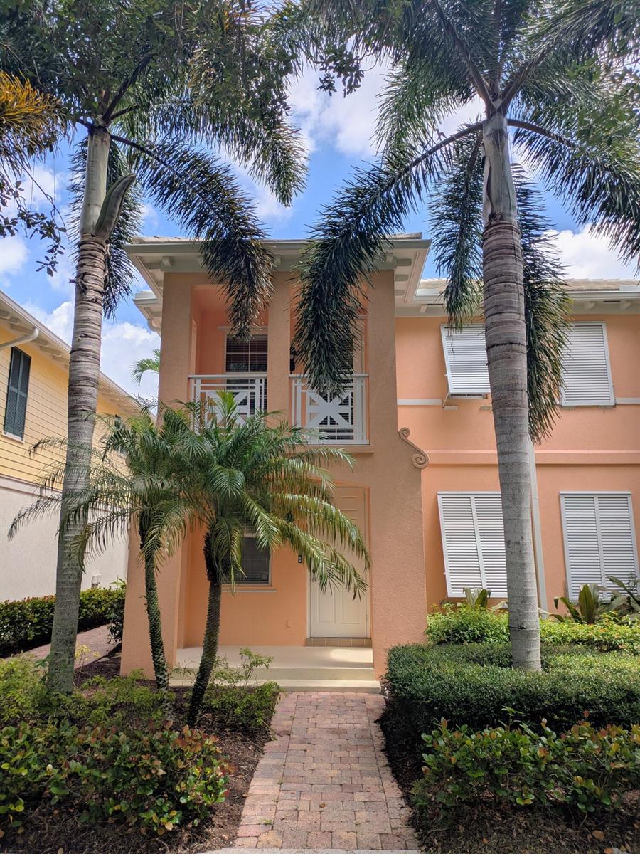 219 Soriano Drive, Jupiter FL 33458