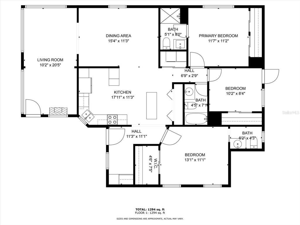 This is a floor plan for a three-bedroom, three-bathroom residential unit — 118 SAINT PIERRES WAY, APOLLO BEACH, FL