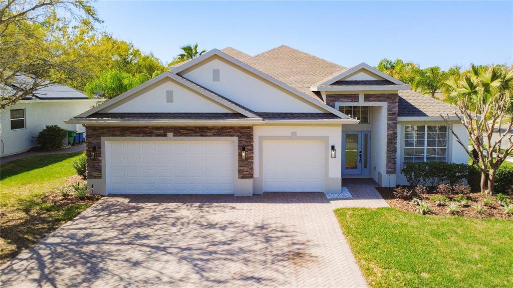 336 COURTLEA PARK DRIVE
