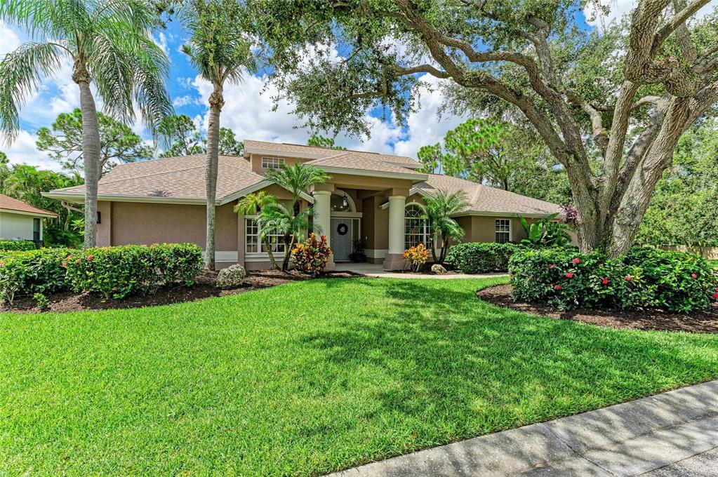 8400 WOODBRIAR DRIVE