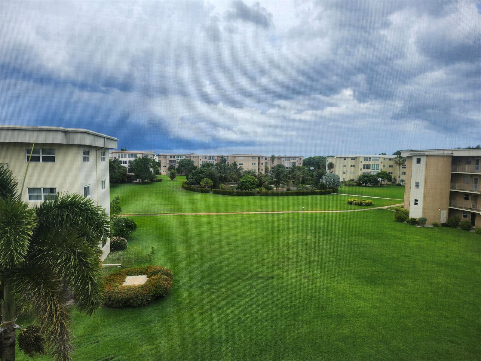2600 NE 1st Lane # 402, Boynton Beach FL 33435