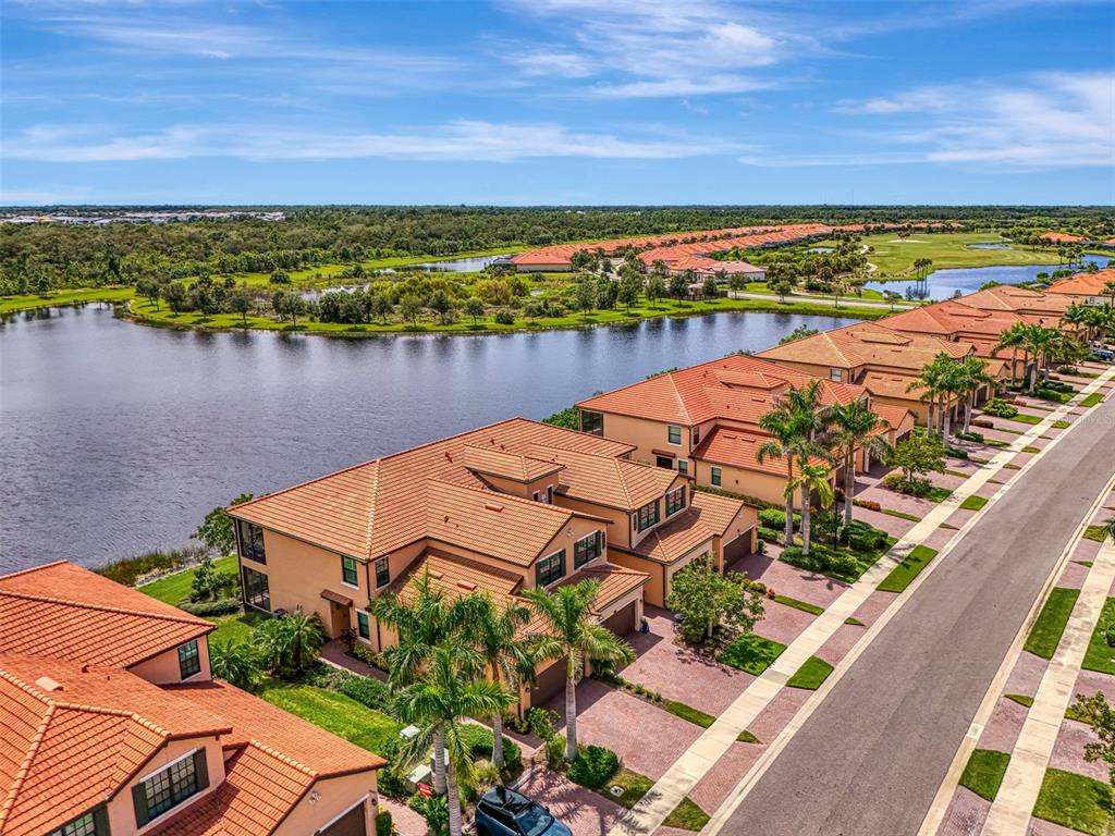 10797 TARFLOWER DRIVE UNIT 201, VENICE, FL — photo 3 of 30