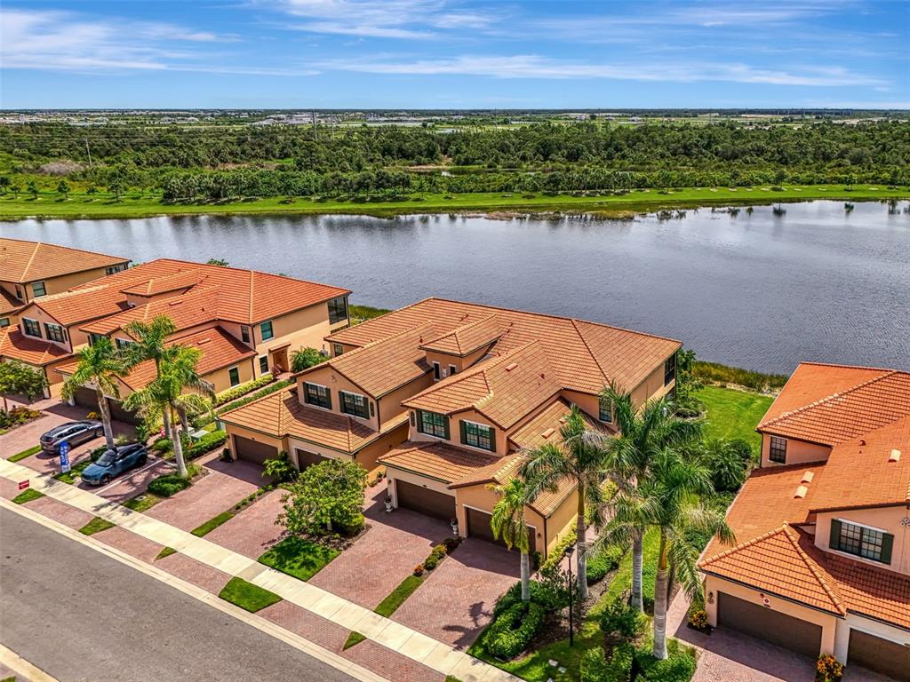 10797 TARFLOWER DRIVE UNIT 201, VENICE, FL — photo 4 of 30