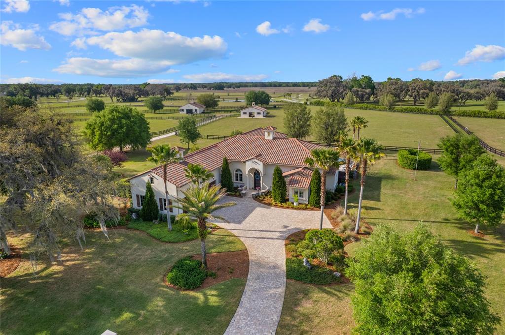 12380 SW 140TH LOOP