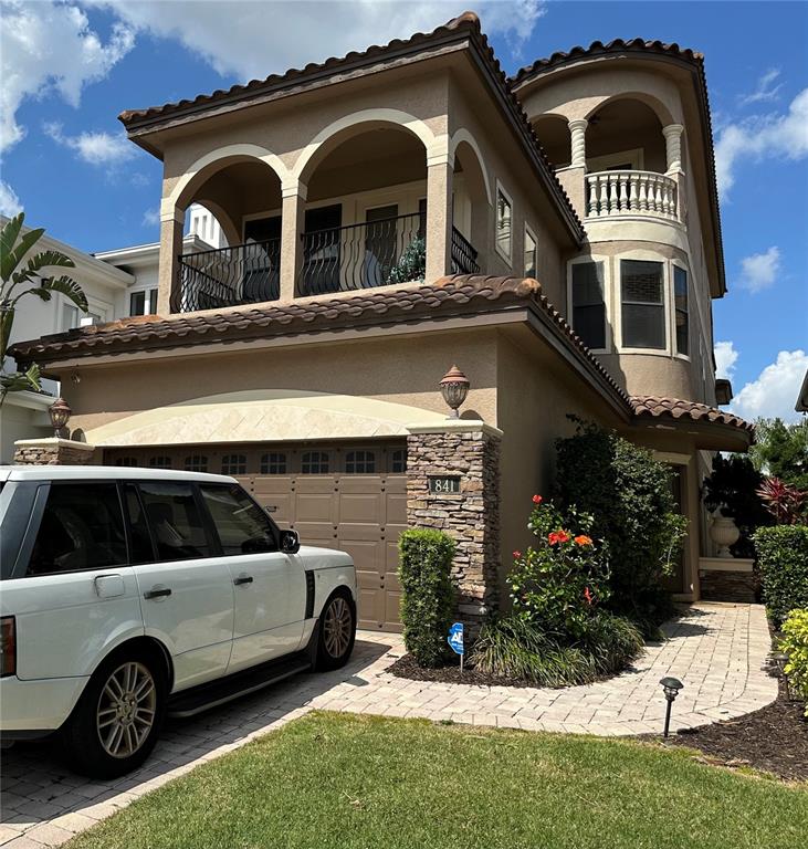 841 DESERT MOUNTAIN COURT