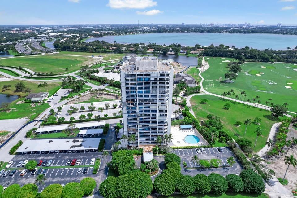 2400 Presidential Way # 1206, West Palm Beach FL 33401