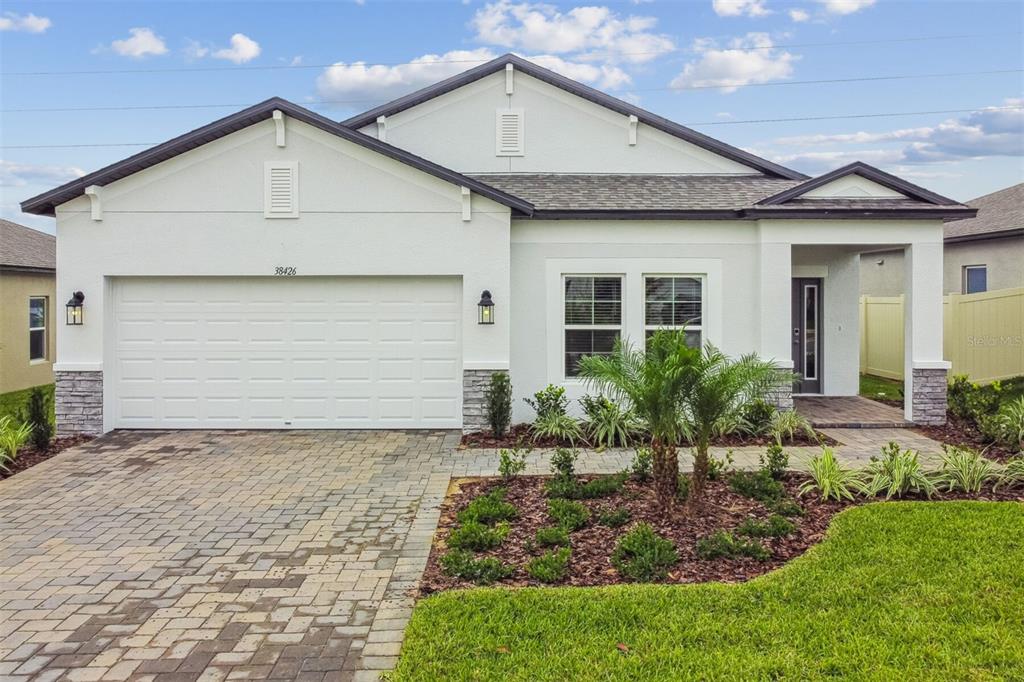 38426 TOBIANO LOOP