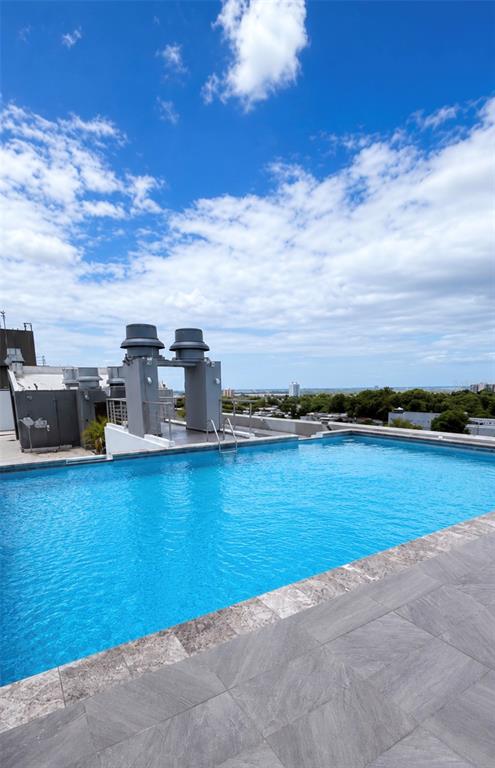368 COND. CRYSTAL HOUSE
