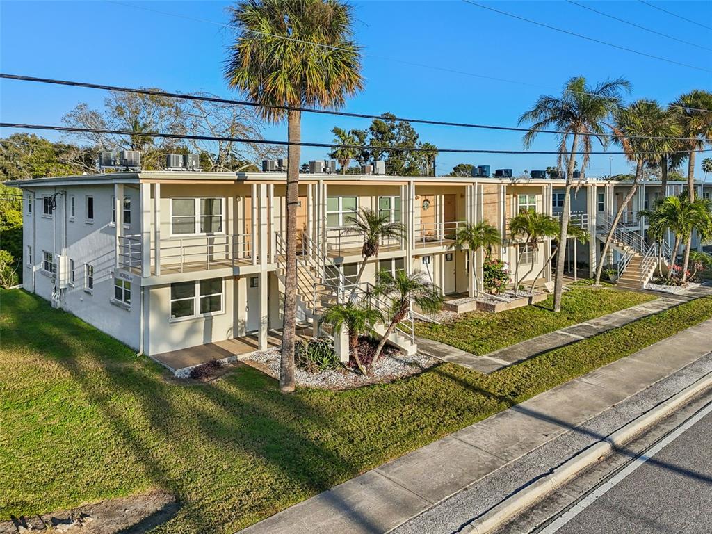 4565 DUHME ROAD UNIT 101