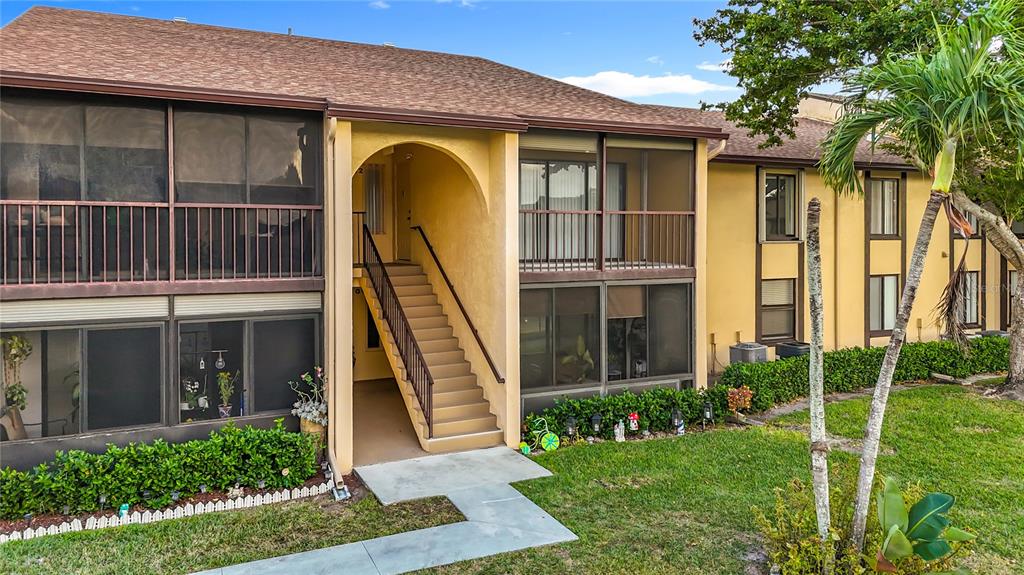 826 SKY PINE WAY UNIT G2, GREENACRES, FL — photo 2 of 30