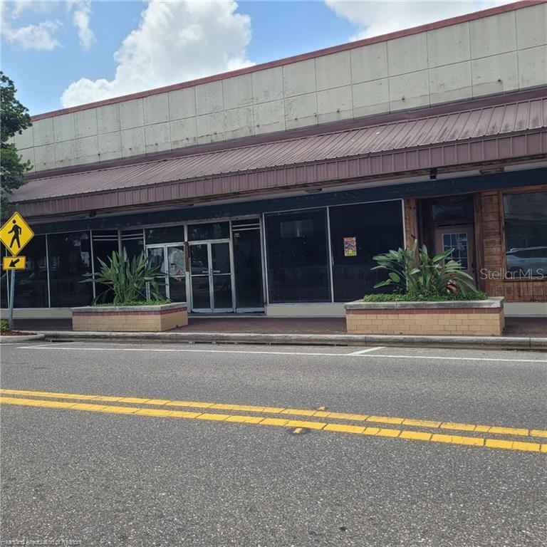 121 W MAIN STREET