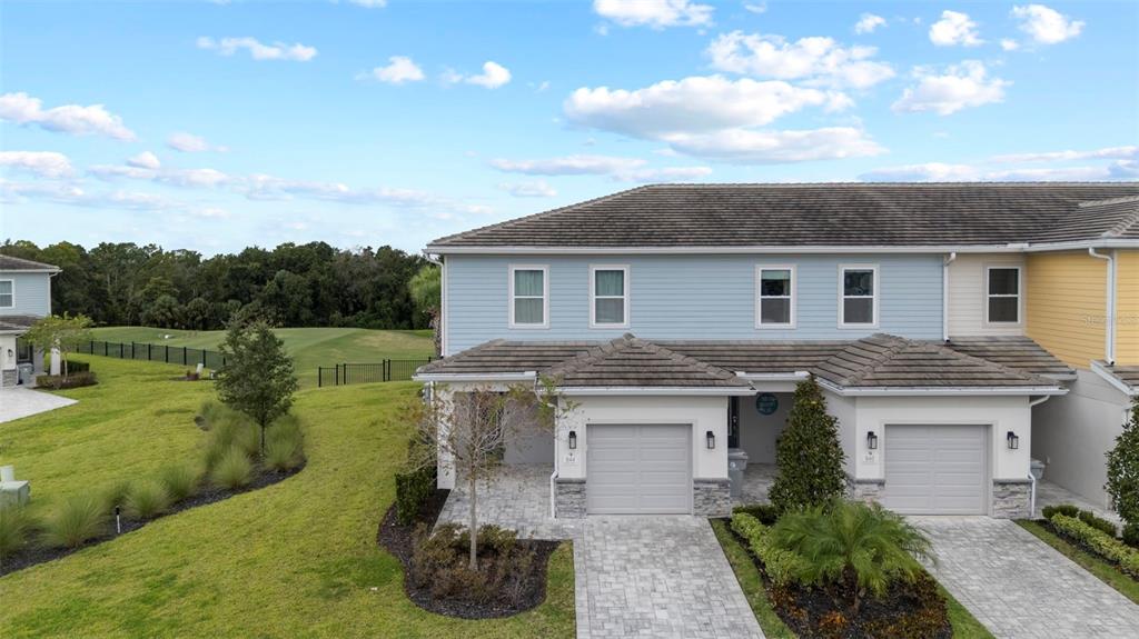 844 DRIVING RANGE COURT