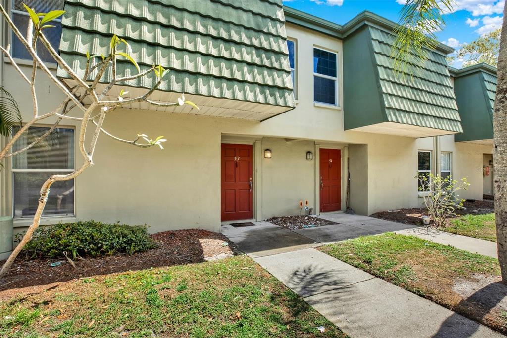 1799 N HIGHLAND AVENUE UNIT 53
