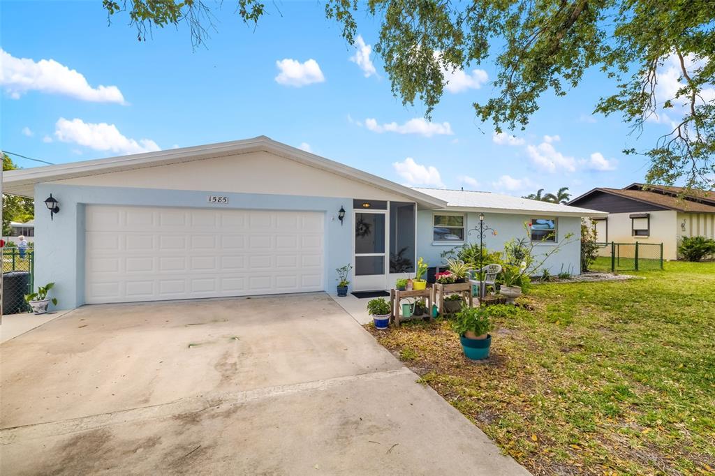 1585 KEYWAY COURT