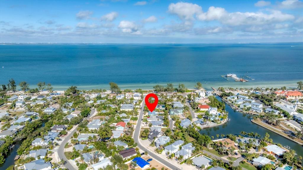 154 CRESCENT DRIVE, ANNA MARIA, FL — photo 5 of 30
