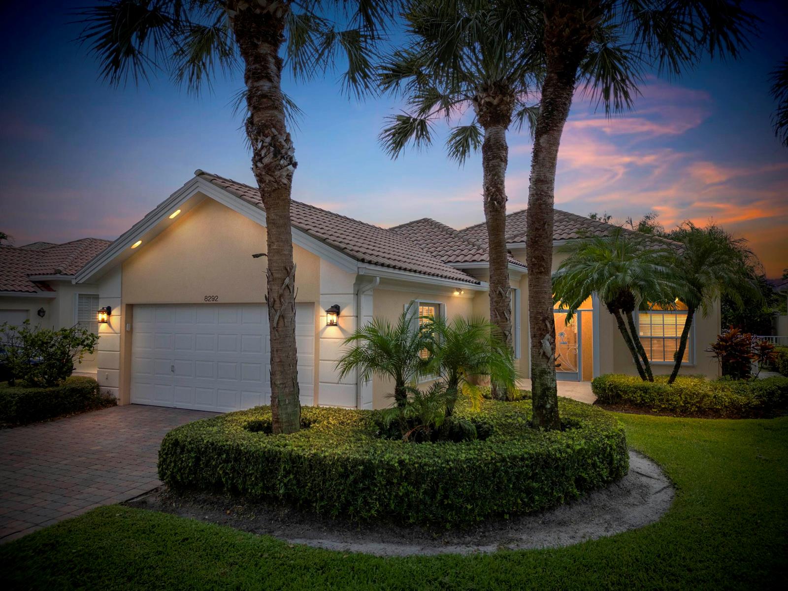 8292 Dominica Place, Wellington FL 33414