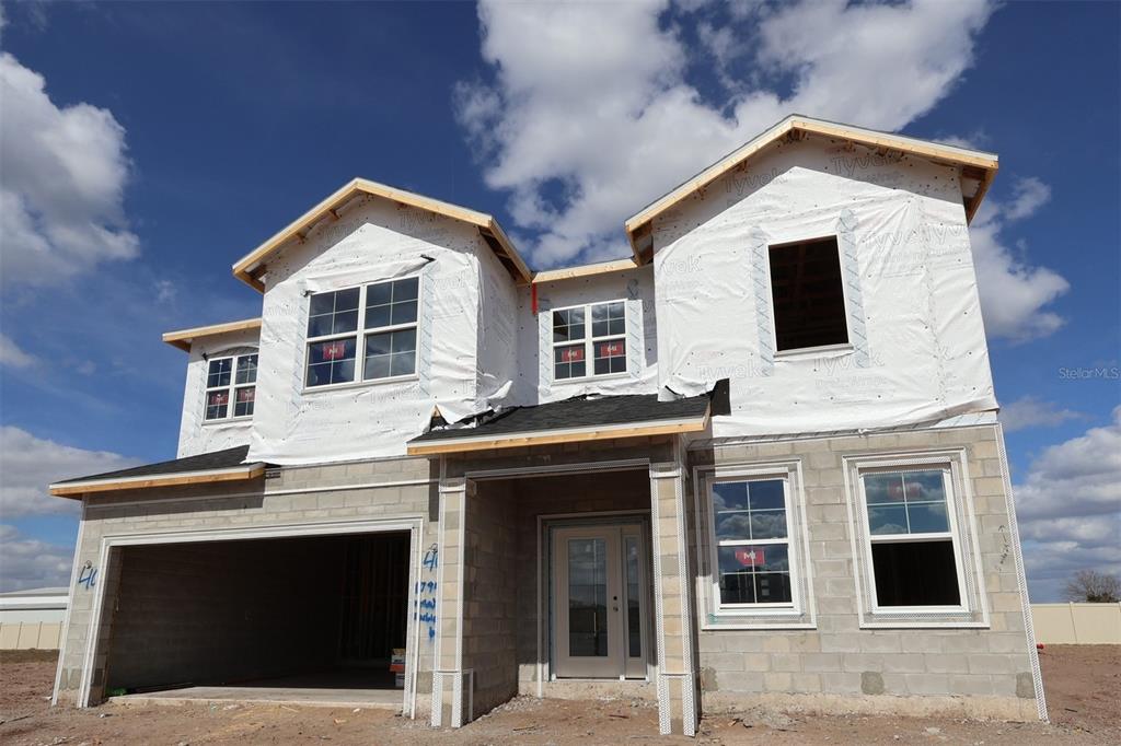 6795 YELLOW WARBLER BEND