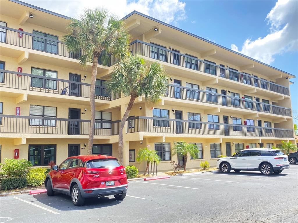 635 30TH AVENUE W UNIT F109