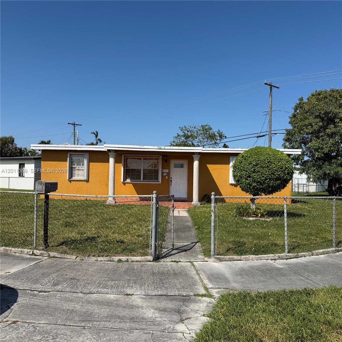 4321 SW 107th Ct, Miami FL 33165