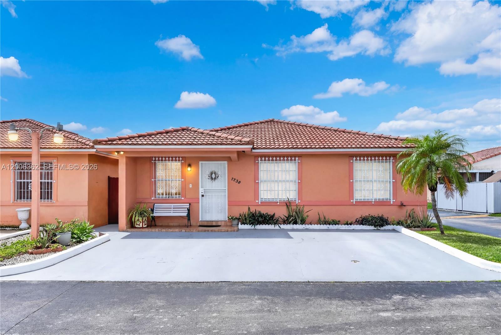 2238 W 74th Ter # 39C, Hialeah FL 33016
