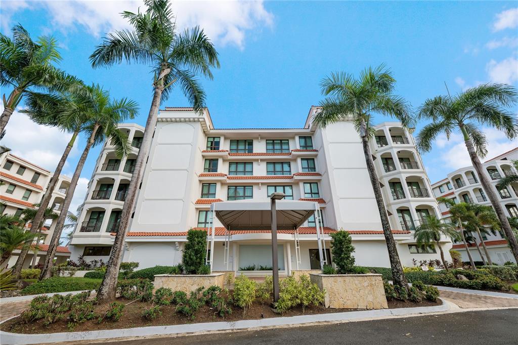 400 COCO BEACH BOULEVARD UNIT E402