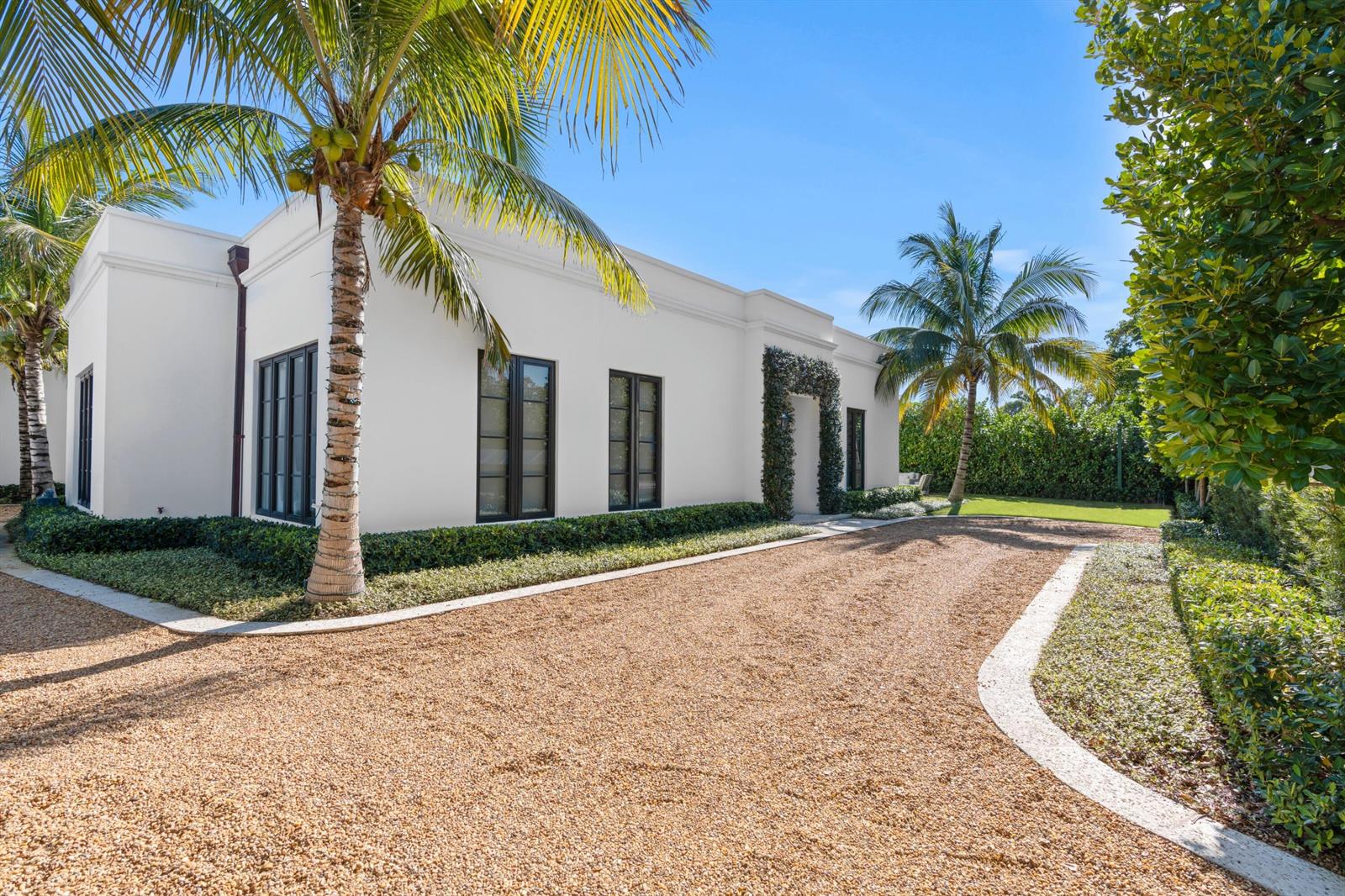 3218 S Olive Avenue, West Palm Beach FL 33405