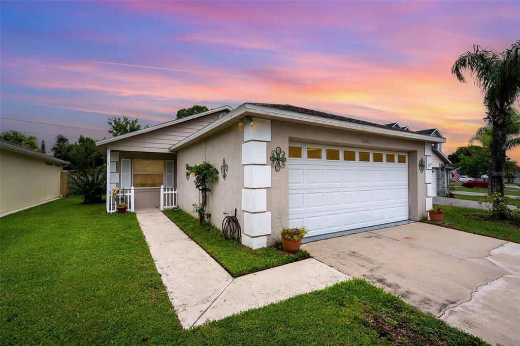 3033 DUNHILL DRIVE