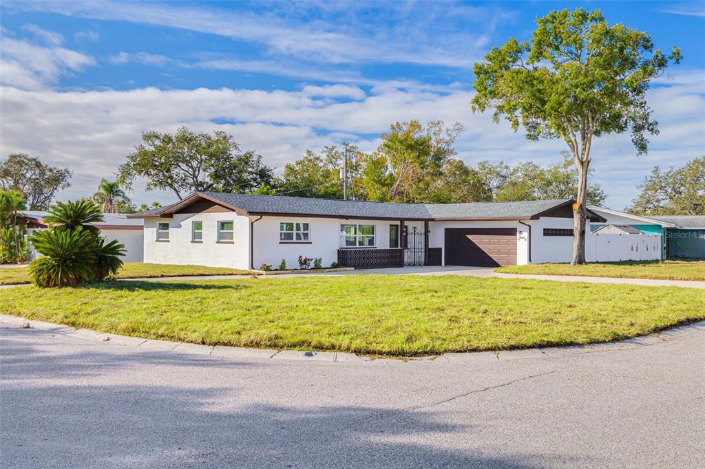 1447 JASMINE WAY