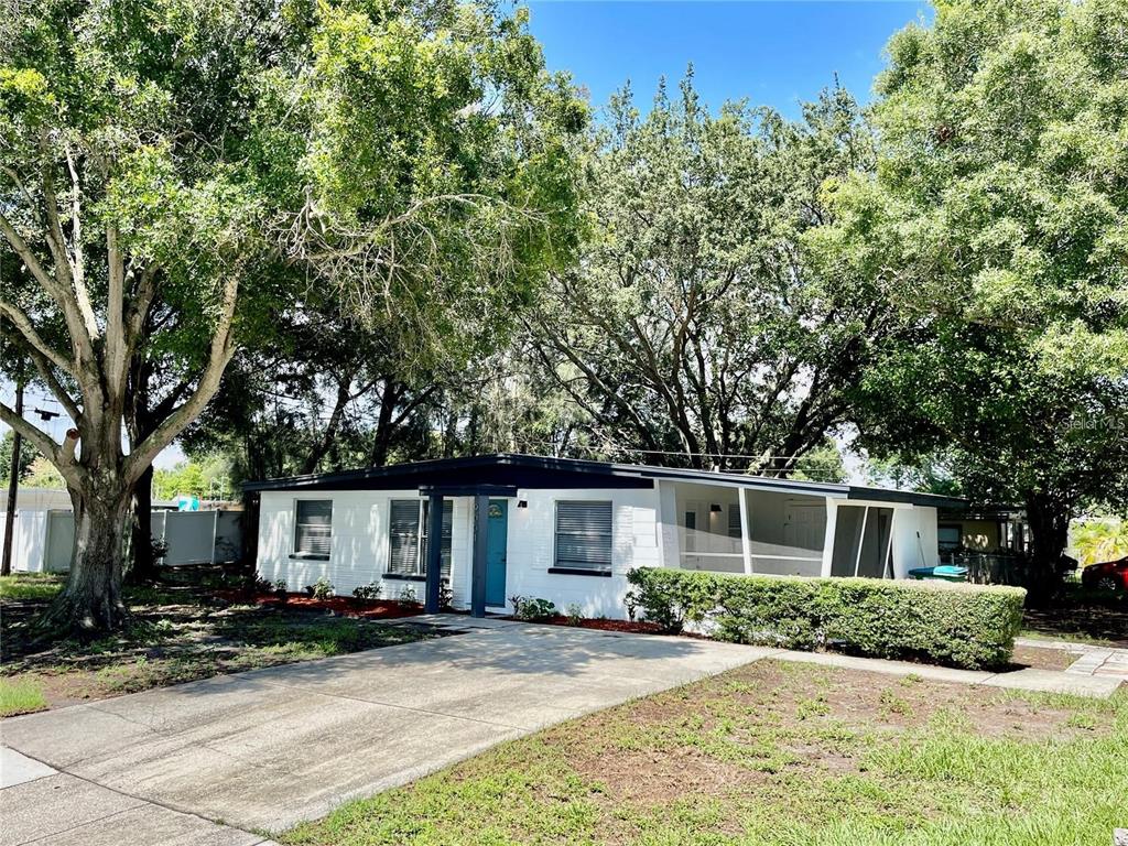 9001 82ND STREET, SEMINOLE, FL — photo 2 of 30