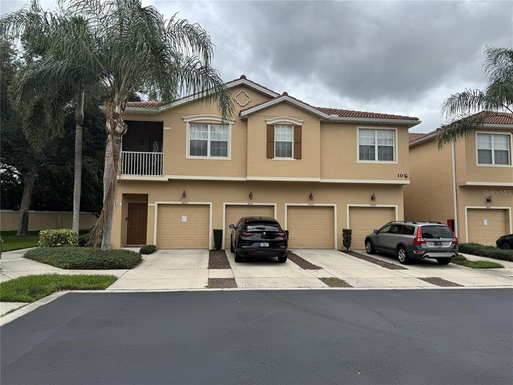 3635 PARKRIDGE CIRCLE UNIT 10-101