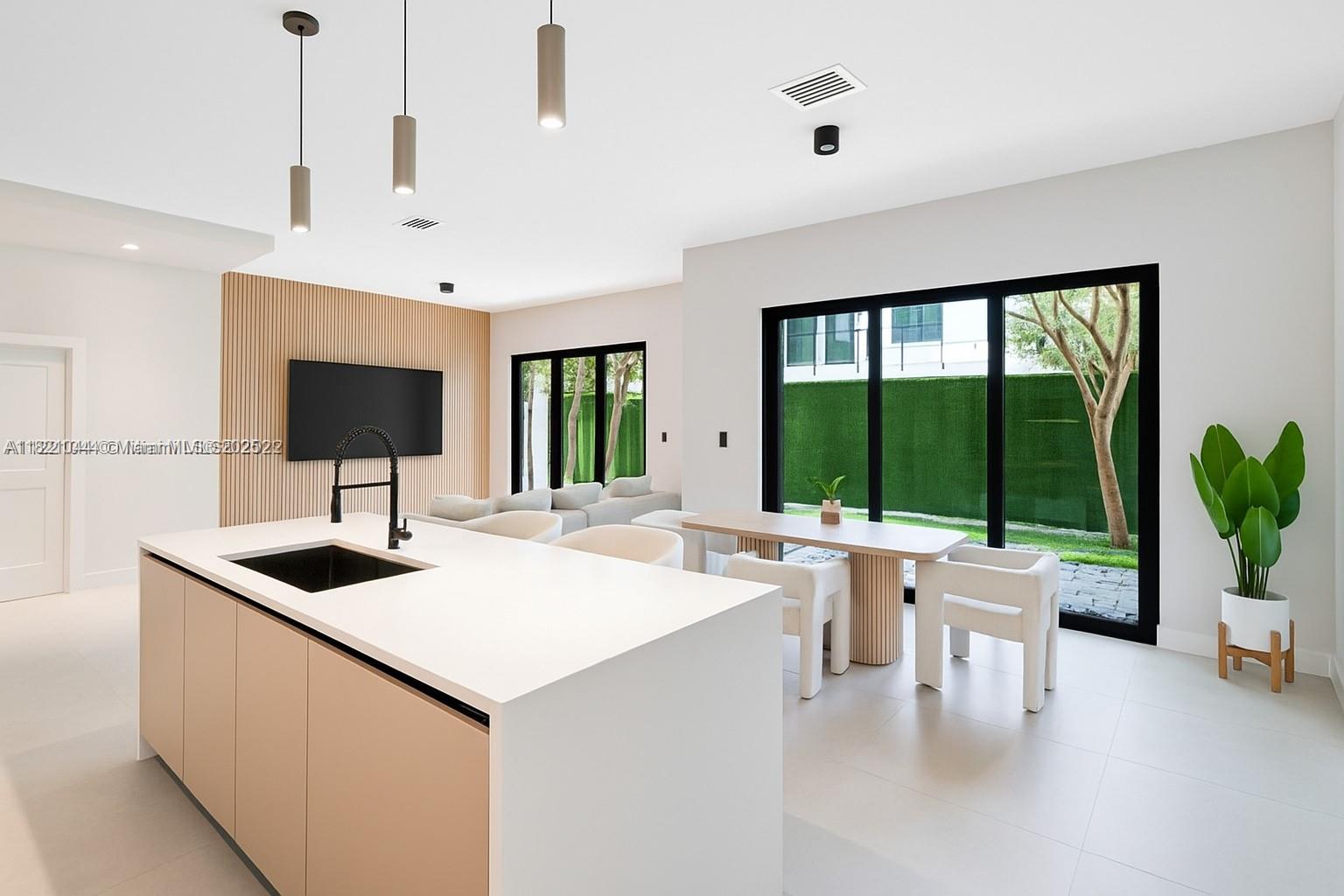 3318 Day Ave # 6, Miami FL 33133