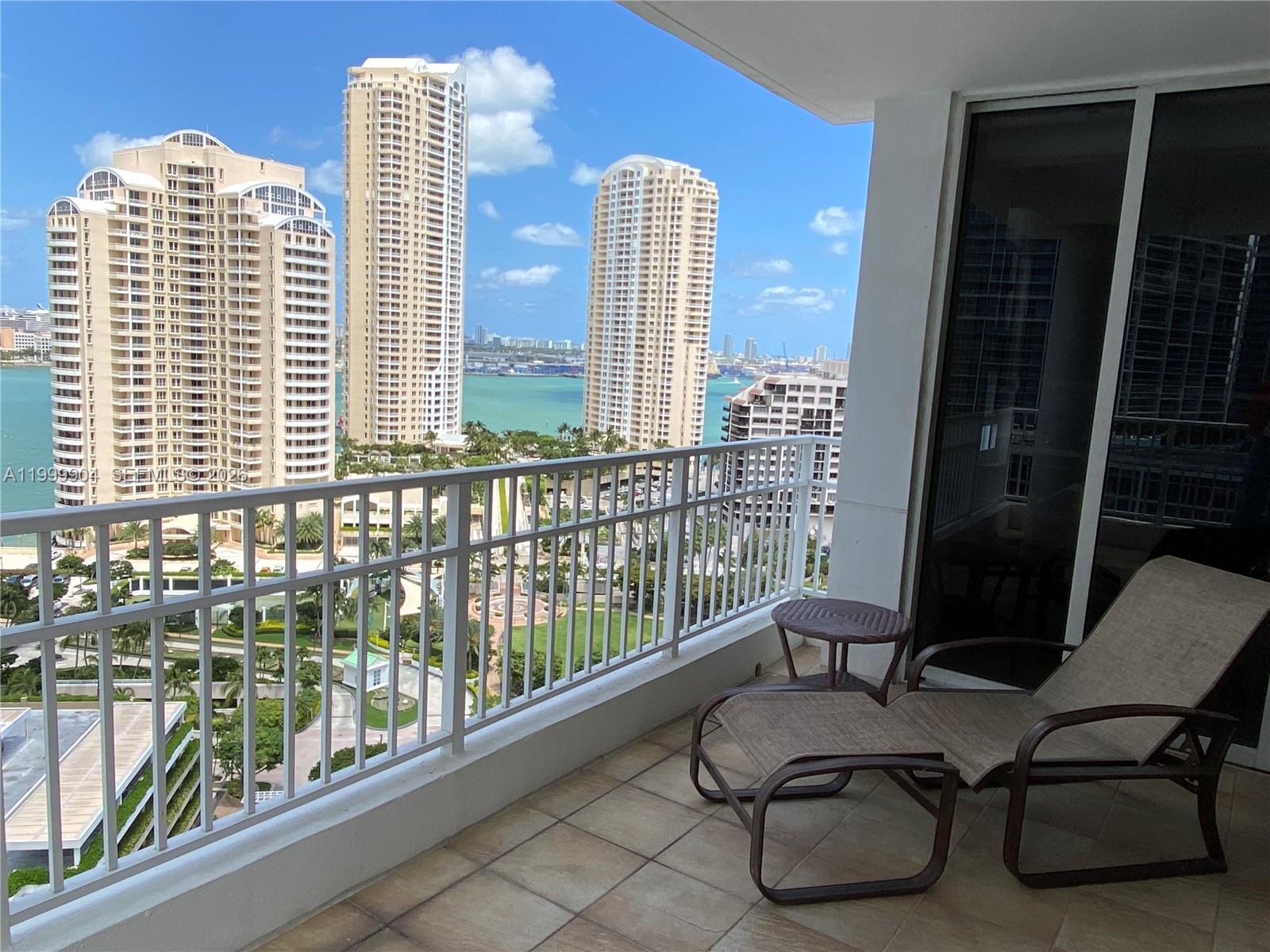 701 Brickell Key Blvd # 2104, Miami FL 33131