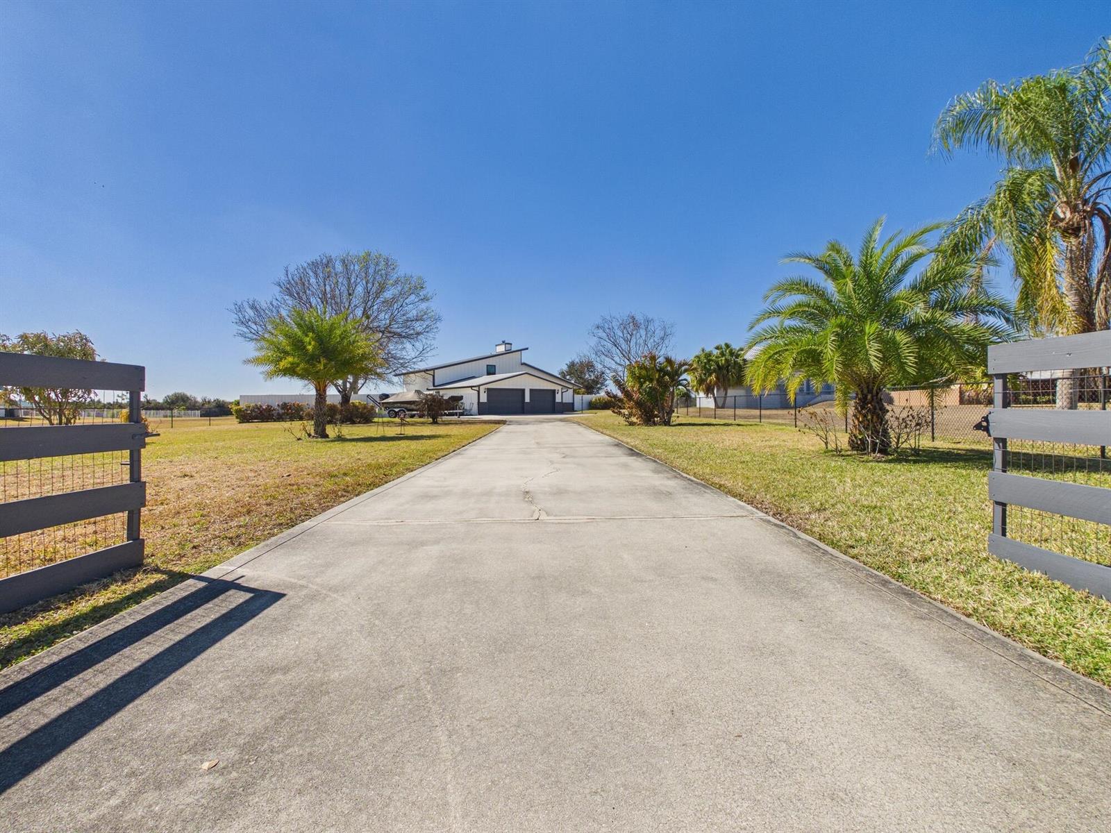 14216 SW 144th Parkway, Okeechobee FL 34974