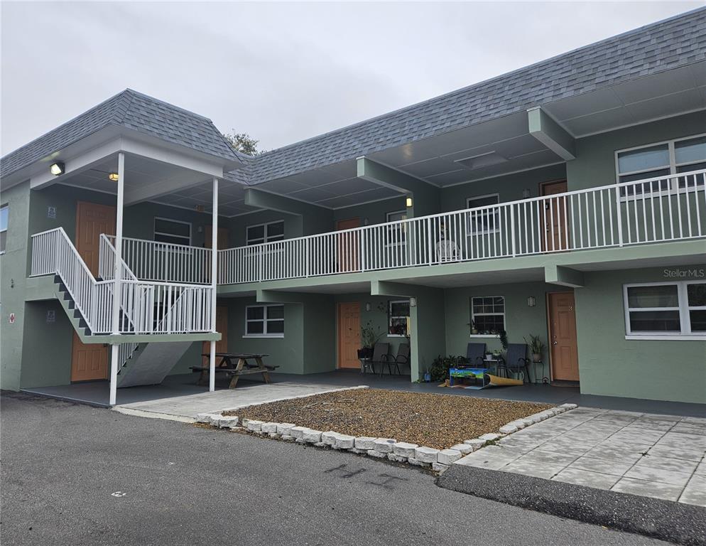 2045 ALPINE ROAD UNIT 3, CLEARWATER, FL — photo 2 of 18