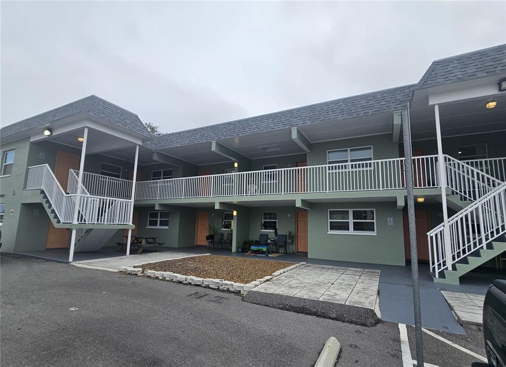 2045 ALPINE ROAD UNIT 3, CLEARWATER, FL — photo 3 of 18