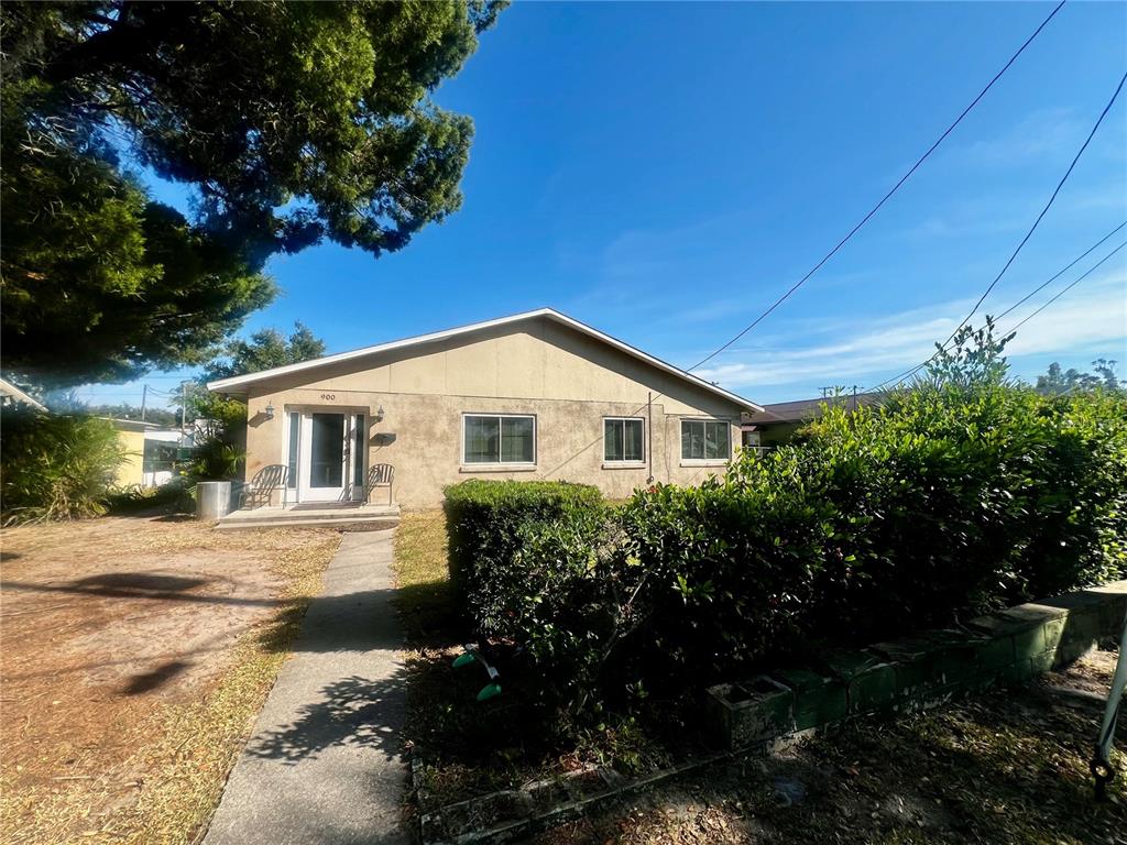 900 CARVER STREET