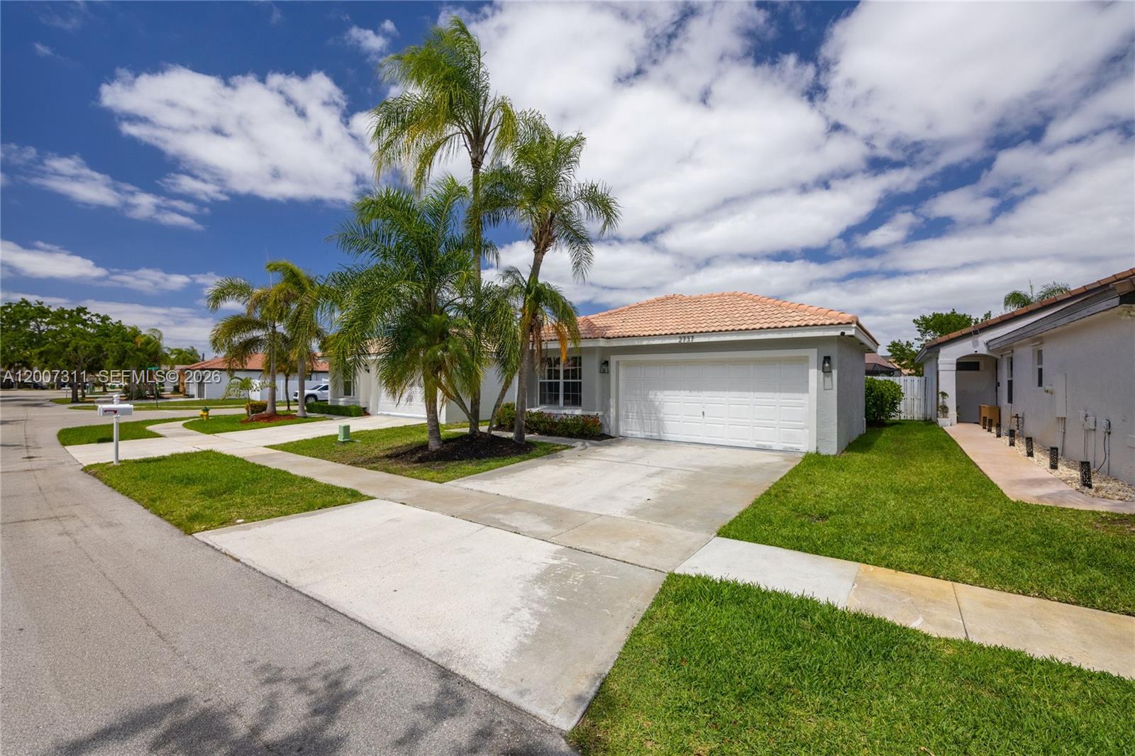 2737 SW 177th Ave, Miramar FL 33029