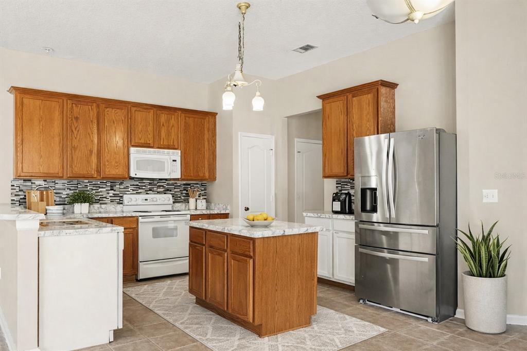 26000 RISEN STAR DRIVE, WESLEY CHAPEL, FL — photo 3 of 14