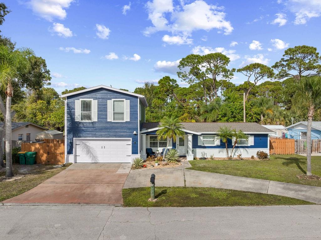 350 BRENTWOOD COURT