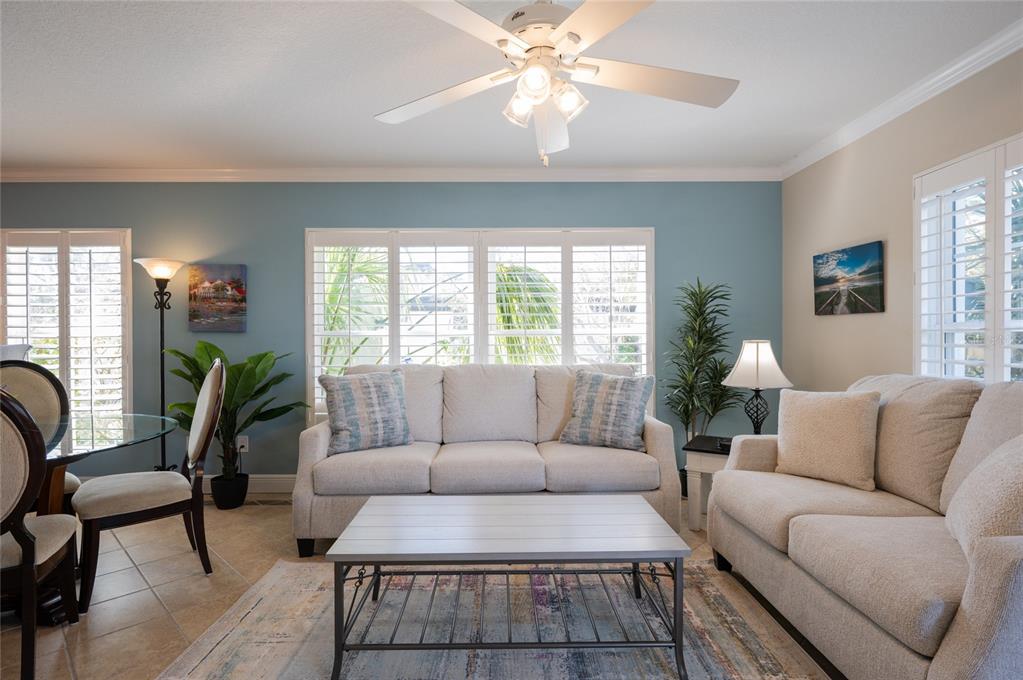 213 75TH STREET, HOLMES BEACH, FL — photo 3 of 30