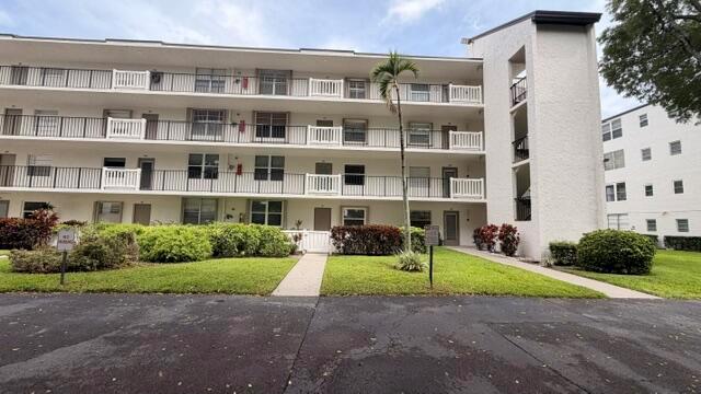 24 Abbey Lane # 107, Delray Beach FL 33446