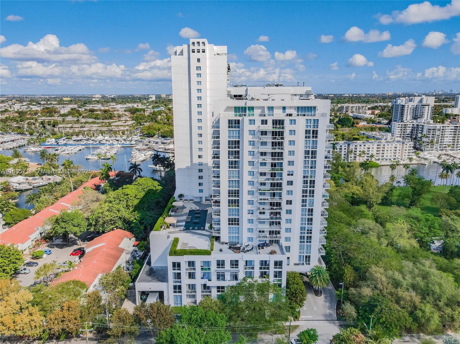 1871 NW S River Dr # 1407, Miami FL 33125
