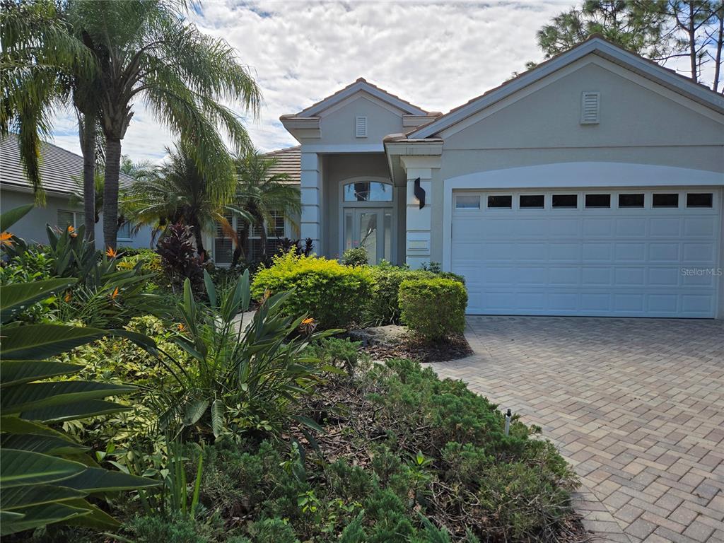 8319 ABINGDON COURT