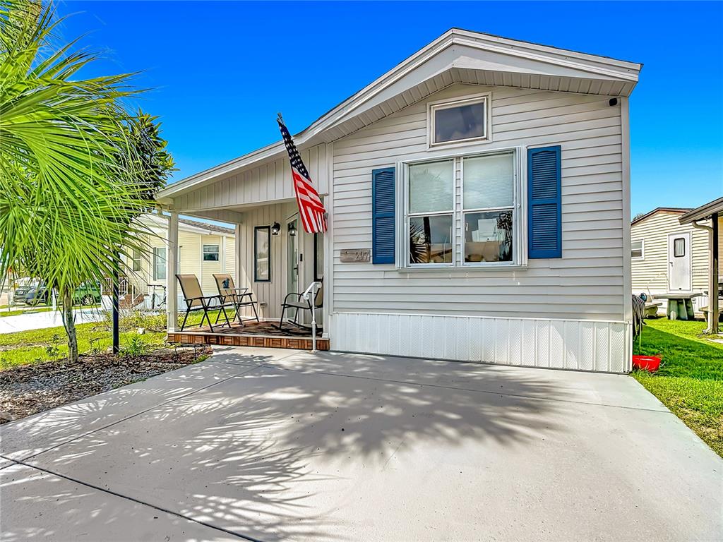 9000 US HWY 192 UNIT 297