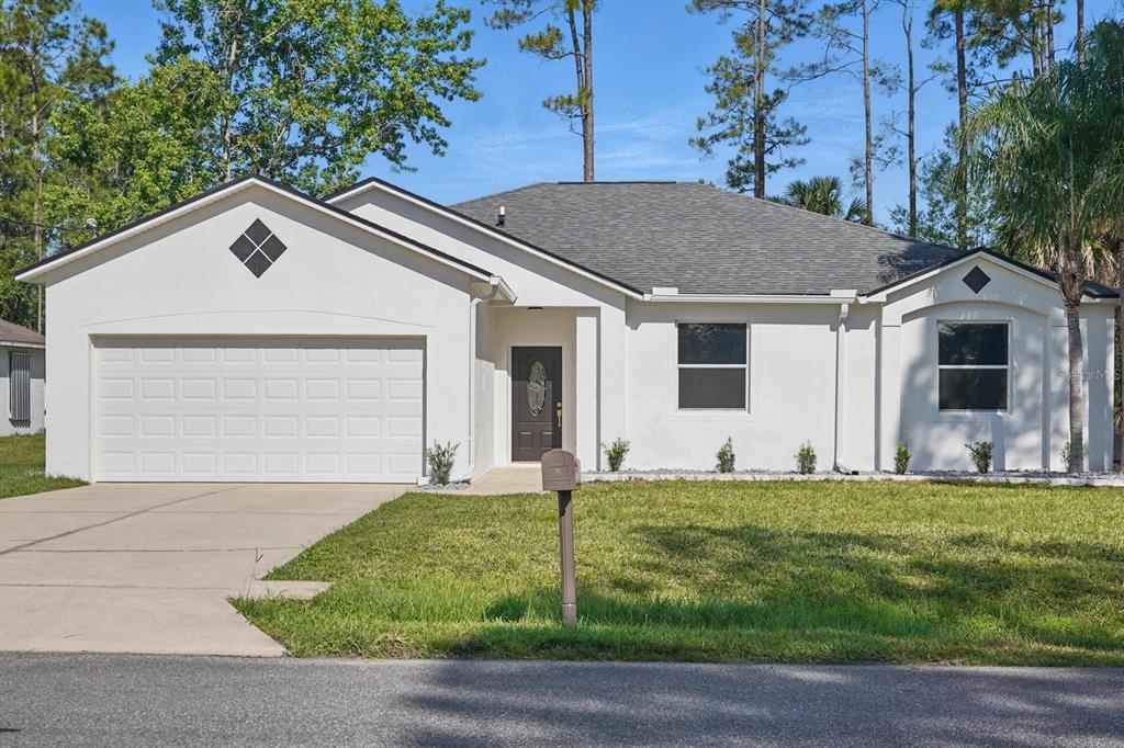 40 PINETREE DRIVE