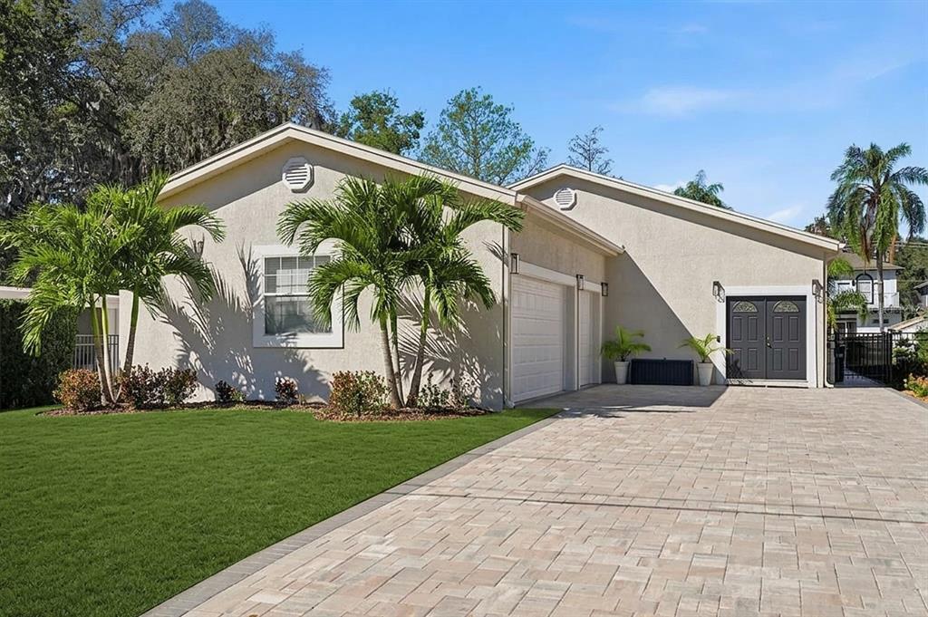 5412 PARKWAY DRIVE