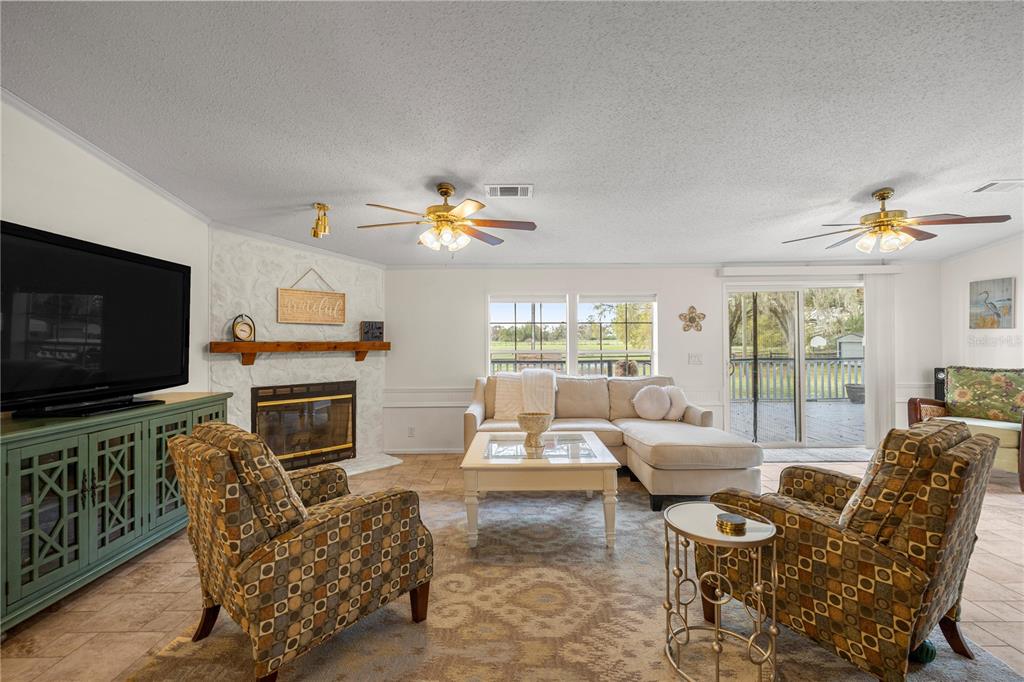 18850 SE 12TH LANE, WILLISTON, FL — photo 5 of 30