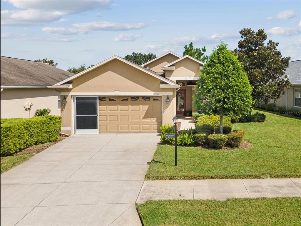 18711 ROLLING HILLS LOOP